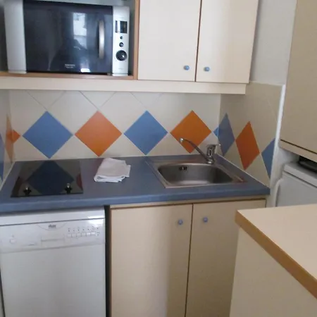Apartment Moderne Avec Balcon - Saint-raphael - 25 M² - Parking Saint-Raphael (Var)