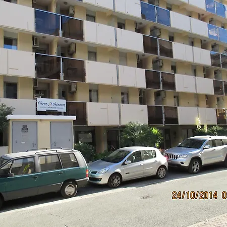 Moderne Avec Balcon - Saint-raphael - 25 M² - Parking Saint-Raphael (Var)