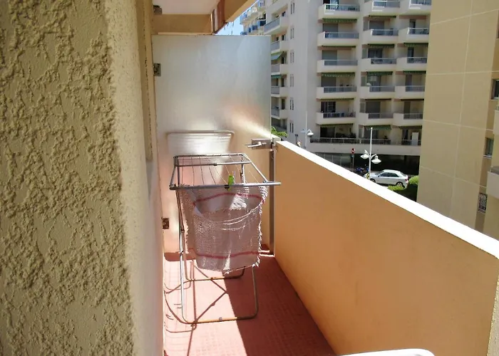 Moderne Avec Balcon - Saint-raphael - 25 M² - Parking Saint-Raphaël
