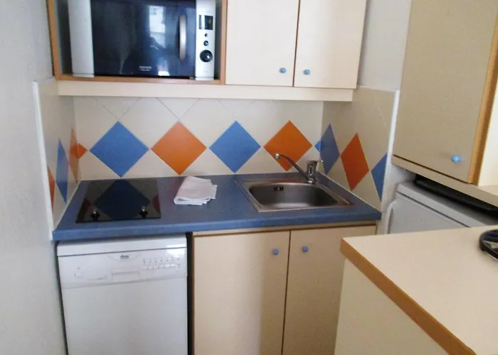 Moderne Avec Balcon - Saint-raphael - 25 M² - Parking Apartment