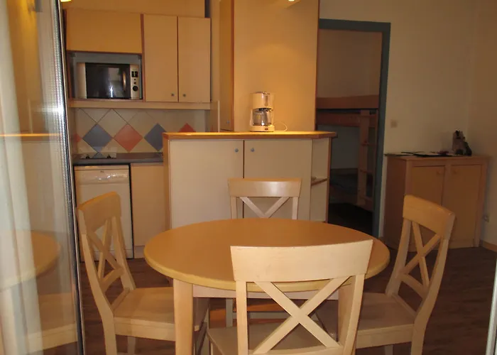 Moderne Avec Balcon - Saint-raphael - 25 M² - Parking * Saint-Raphaël